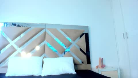 kimm_santos online show from February 12, 8:26 pm