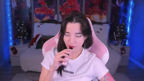 kimm wong online show from January 16, 7:45 am