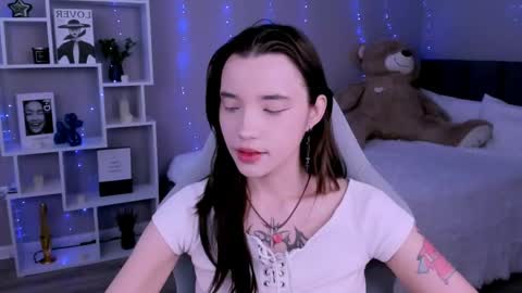 kimm wong online show from May 15, 4:08 am