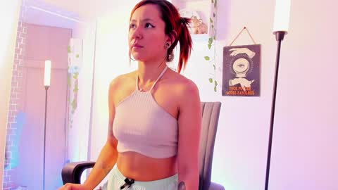 Kimm online show from December 8, 2:18 am