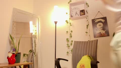 Kimm online show from January 7, 11:26 am