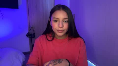 kimmi online show from May 5, 2:14 pm