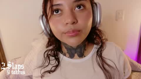     online show from April 9, 12:32 pm