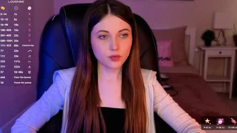  Your Kimmie  follow me  online show from May 13, 3:53 pm