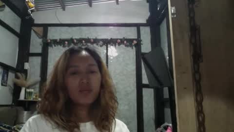 Snapshot of kimmk73644 chatting on March 15, 9:26 am kimmk73644 online show from March 15, 9:26 am