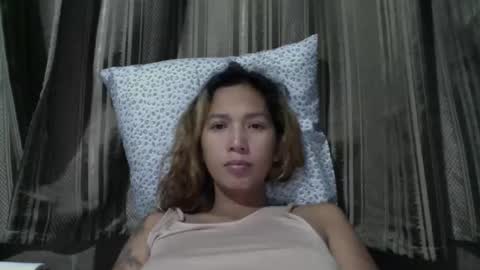 Snapshot of kimmk73644 chatting on April 8, 8:47 am kimmk73644 online show from April 8, 8:47 am