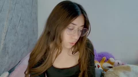 kimm online show from October 16, 3:07 am