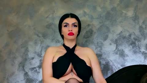 Snapshot of kimwilmes chatting on May 20, 2:12 pm Kim Wilmes online show from May 20, 2:12 pm
