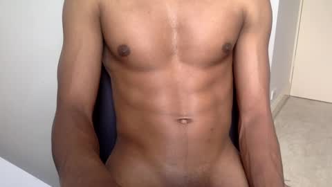 Snapshot of kinda_horny_right_now chatting on January 22, 1:53 am Isaac online show from January 22, 1:53 am