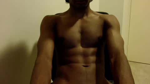 Snapshot of kinda_horny_right_now chatting on February 19, 11:28 am Isaac online show from February 19, 11:28 am