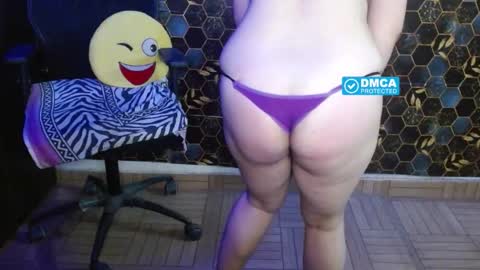 Snapshot of kinderrjoy chatting on October 15, 6:13 am kinderrjoy online show from October 15, 6:13 am