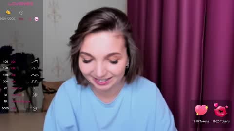 Snapshot of kindhazelhere_ chatting on December 28, 1:38 pm Hazel online show from December 28, 1:38 pm