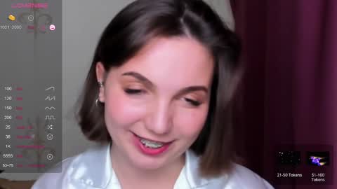 Snapshot of kindhazelhere_ chatting on January 12, 10:02 am Hazel online show from January 12, 10:02 am