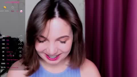Snapshot of kindhazelhere_ chatting on February 20, 10:05 am Hazel online show from February 20, 10:05 am