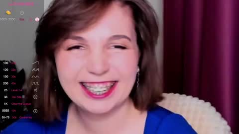 Snapshot of kindhazelhere_ chatting on February 21, 2:06 pm Hazel online show from February 21, 2:06 pm