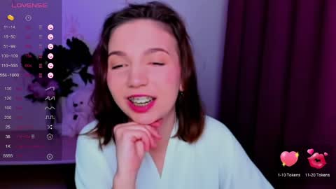 Hazel online show from May 6, 7:52 pm