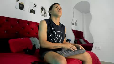 king_ares1 online show from May 8, 11:04 am