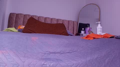 Snapshot of king_bella_ chatting on March 28, 3:28 am Bella online show from March 28, 3:28 am