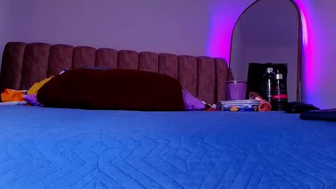 Snapshot of king_bella_ chatting on May 6, 3:02 am Bella online show from May 6, 3:02 am