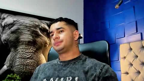 Angel Falconer online show from November 25, 1:27 am