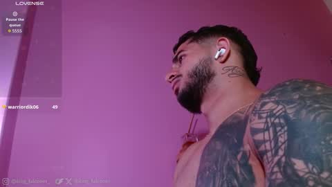 Snapshot of king_falconer chatting on March 27, 8:26 am Angel Falconer online show from March 27, 8:26 am