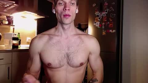 Snapshot of king_pong chatting on January 15, 10:35 pm king_pong online show from January 15, 10:35 pm