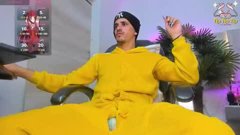 Snapshot of king_voy chatting on September 27, 7:19 pm king voy online show from September 27, 7:19 pm