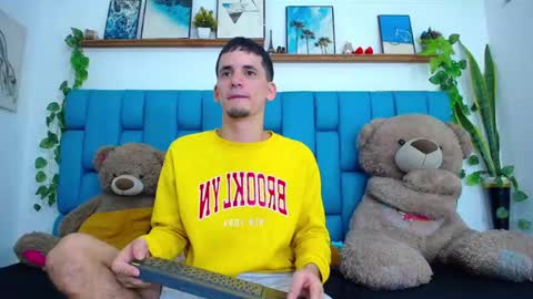 Snapshot of king_voy chatting on February 5, 5:12 am king voy online show from February 5, 5:12 am