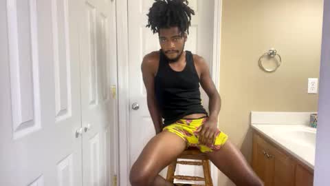 Snapshot of kingalmighty01 chatting on September 29, 11:20 pm King Almighty01 online show from September 29, 11:20 pm