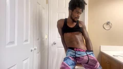 Snapshot of kingalmighty01 chatting on October 4, 6:06 pm King Almighty01 online show from October 4, 6:06 pm