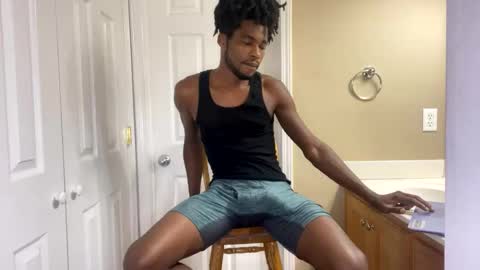 Snapshot of kingalmighty01 chatting on October 6, 3:15 am King Almighty01 online show from October 6, 3:15 am