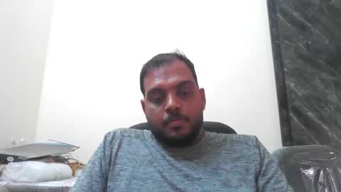 kingalpines1 online show from March 2, 6:47 am