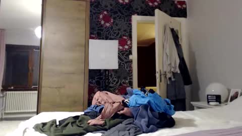 sexysexyhotwetpinkredpussy online show from December 4, 6:38 pm