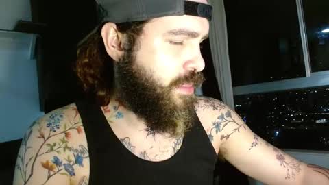 Snapshot of kingcat420 chatting on November 25, 1:05 am Jake online show from November 25, 1:05 am