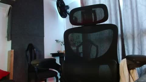 Jake online show from May 5, 5:32 pm