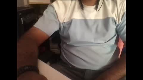 kingcobra_08 online show from May 16, 6:43 am