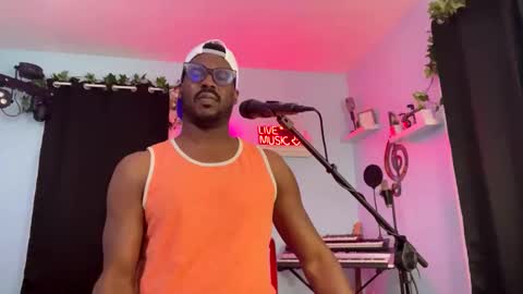 Snapshot of kingcorbra chatting on January 28, 4:18 am KC online show from January 28, 4:18 am