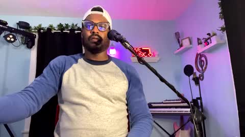 Snapshot of kingcorbra chatting on February 7, 2:50 am KC online show from February 7, 2:50 am