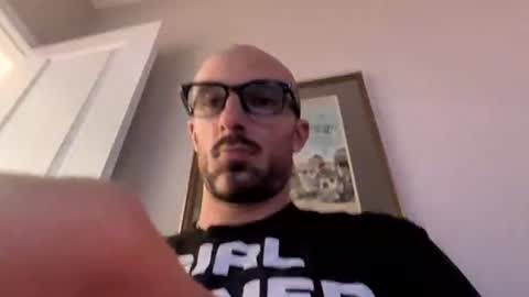 Snapshot of kingdaddysayless chatting on July 9, 7:18 pm kingdaddysayless online show from July 9, 7:18 pm