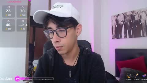 kingdanny_8 online show from November 27, 2:46 am