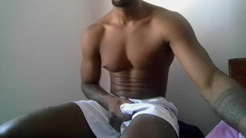 Snapshot of kingdavidmaster chatting on April 2, 5:54 pm King online show from April 2, 5:54 pm