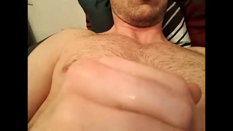 Snapshot of kingggamg99 chatting on April 1, 9:23 pm kingggamg99 online show from April 1, 9:23 pm