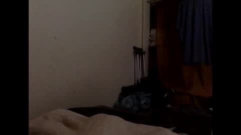 Snapshot of kinglibra420 chatting on October 11, 7:51 am loyal fuck online show from October 11, 7:51 am