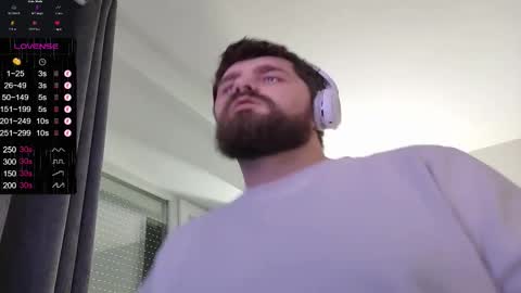 Snapshot of kingmarti chatting on January 19, 7:34 am Marti online show from January 19, 7:34 am