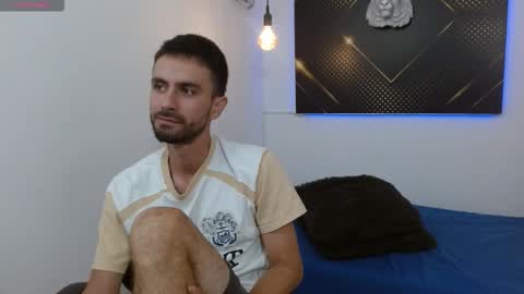 KING  online show from March 2, 7:15 am