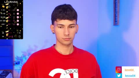  A L E X  online show from October 2, 4:41 am