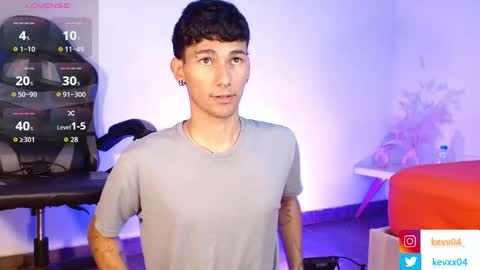  A L E X  online show from October 11, 4:49 pm