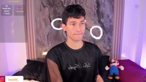  A L E X  online show from February 4, 3:01 am