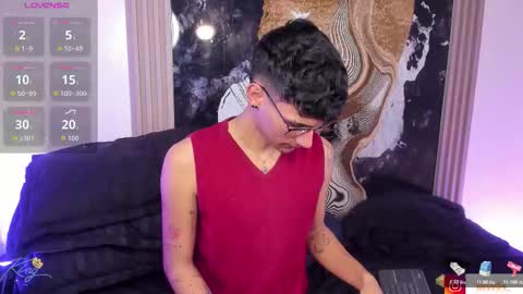  A L E X  online show from March 29, 3:28 am