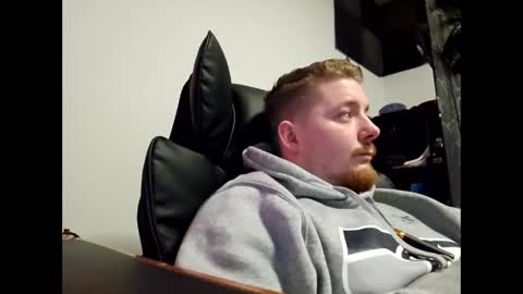 Snapshot of kingpimpdaddy69 chatting on March 29, 7:47 pm Kingpimpdaddy online show from March 29, 7:47 pm